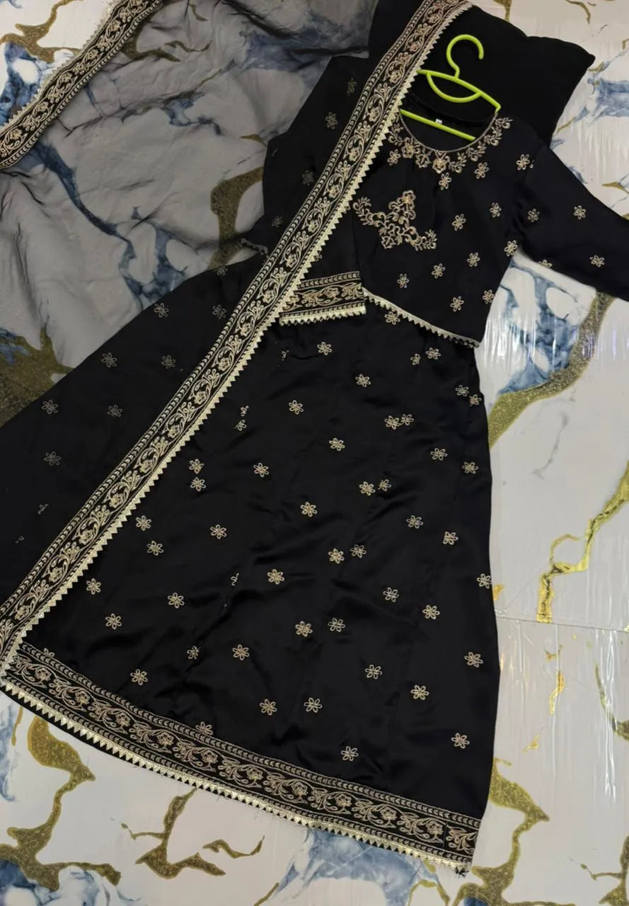 Kids Black Embroidered 3Pcs Set Anarkali Style